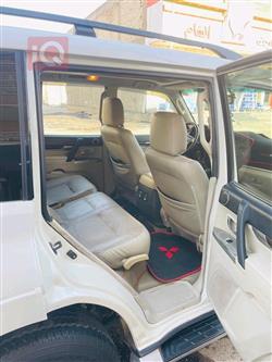 ميتسوبيشي باجيرو